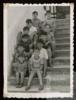 Miguel y Germán Delibes de Castro junto a otros amigos, en Suances (Cantabria).