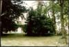 Fotografía del jardín de la casa de reunión en Cadours (Francia).