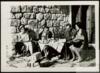 Miguel Delibes Setién, Ángeles de Castro y el matrimonio García Guinea, en Sedano (Burgos).