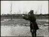 Miguel Delibes Setién cazando en Villanueva de Duero (Valladolid).