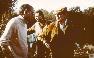 Miguel Delibes Setién, Mario Camus y Juan Diego, durante el rodaje de "Los santos inocentes&...